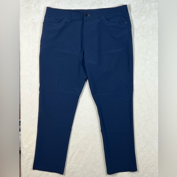PUBLIC REC 44W 32L Straight Leg Navy Performance Chino Everyday Pants EUC - Picture 2 of 10